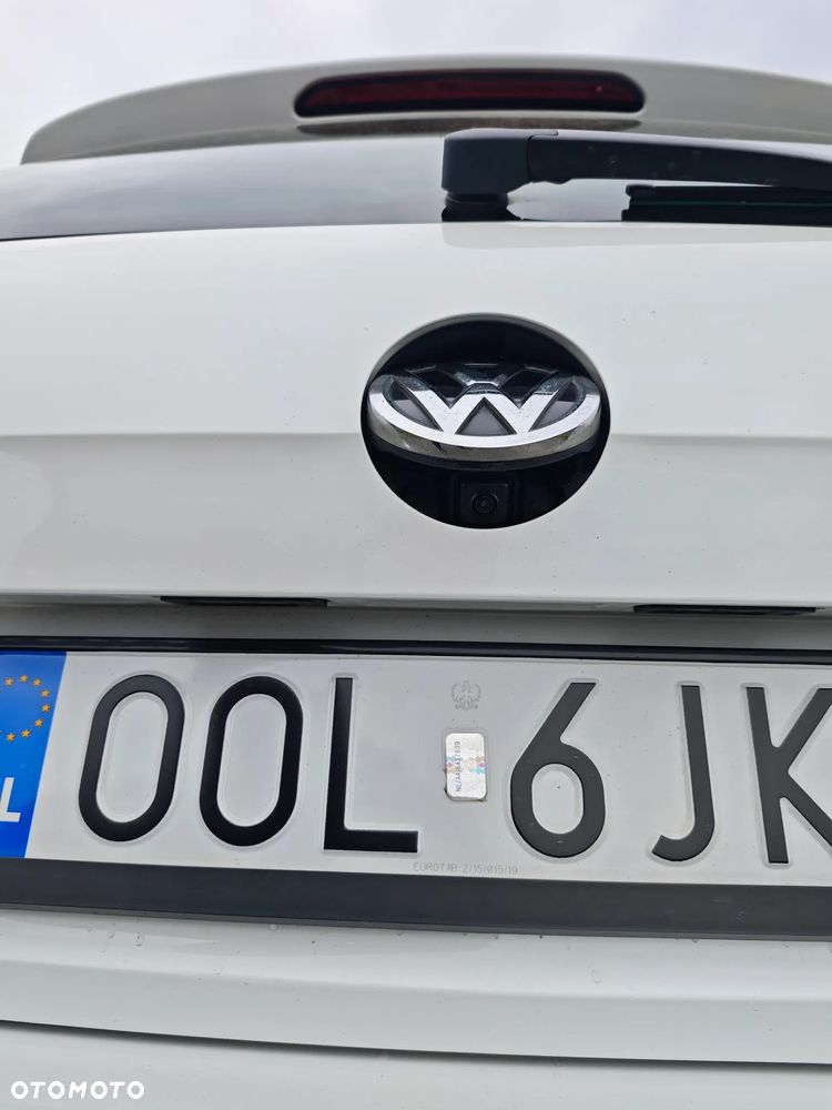 Volkswagen Golf - 14