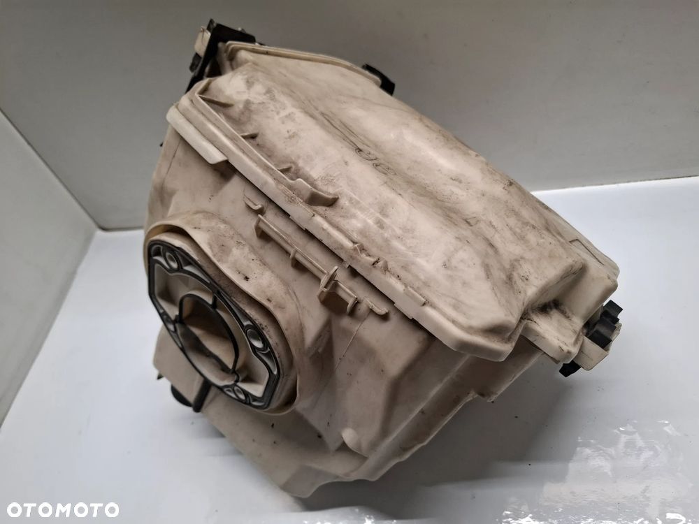 SKRZYNKA BEZPIECZNIKÓW OBUDOWA BMW E90 E91 SLASK WYSYLKA - 2