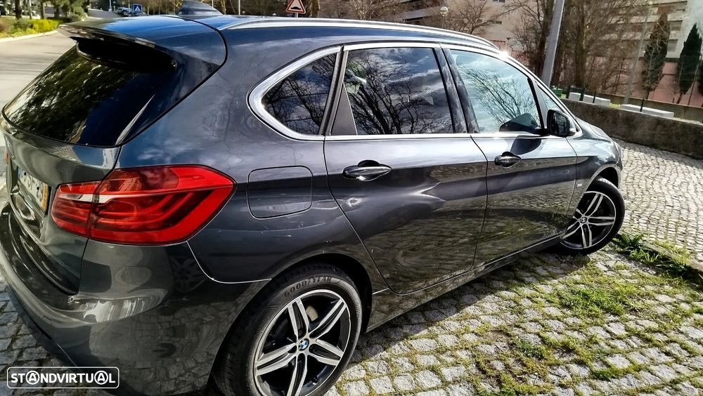 BMW 216 Active Tourer d Line Sport Auto - 4