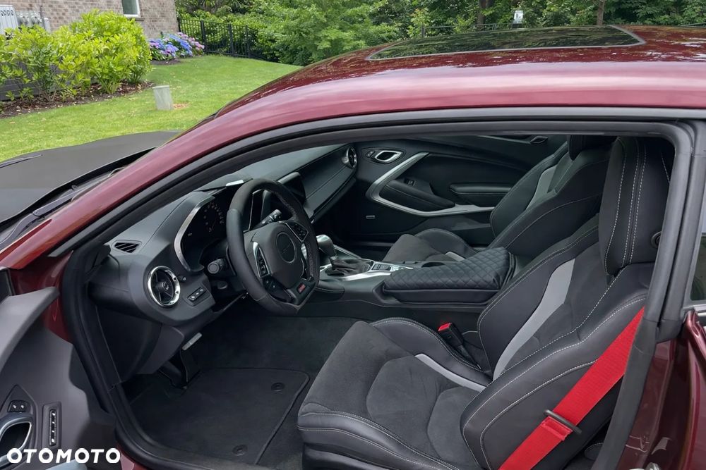 Chevrolet Camaro - 11