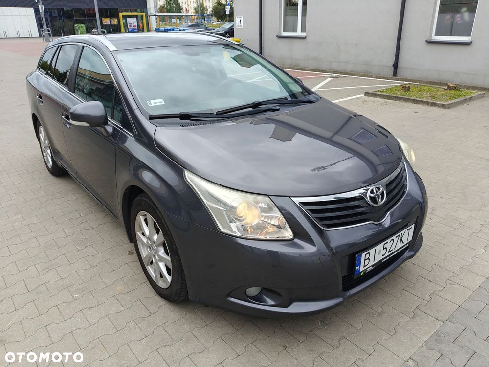 Toyota Avensis 1.8 Sol plus - 7