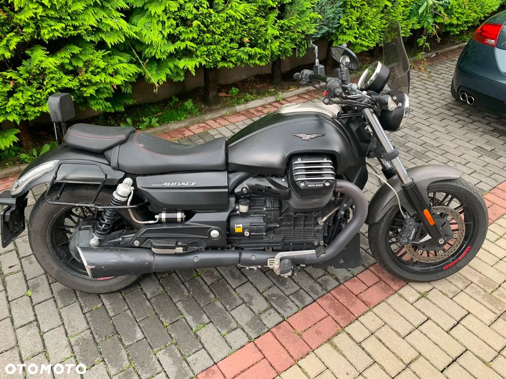 Moto Guzzi California - 1