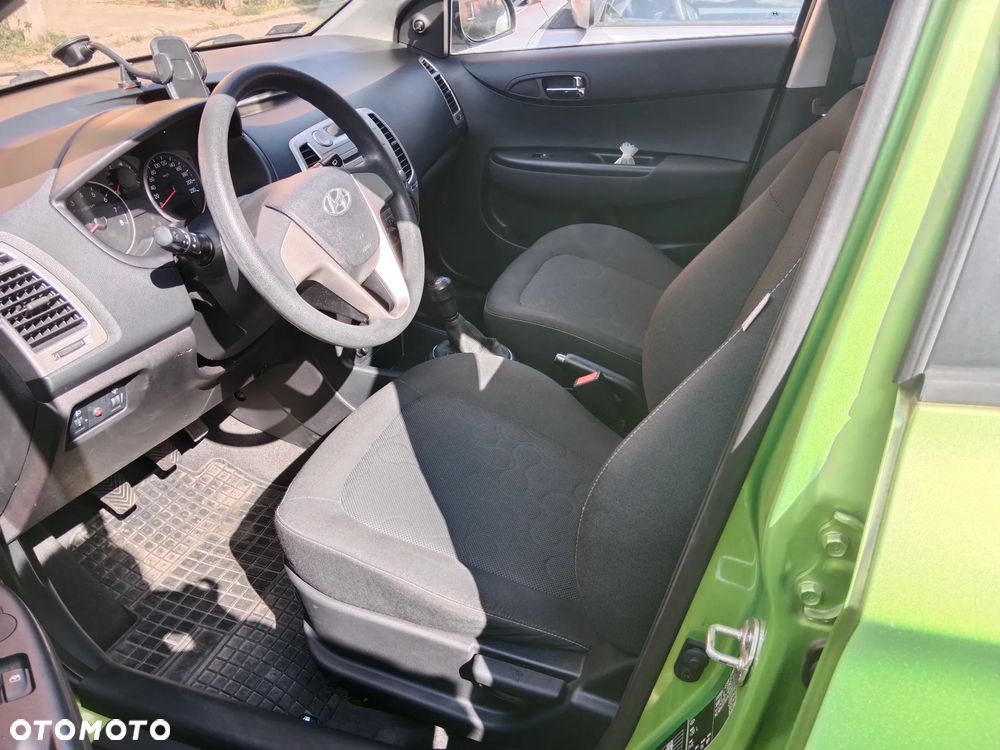 Hyundai i20 1.2 Classic + - 9