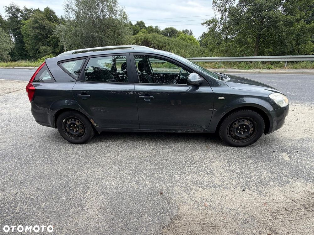 Kia Ceed 1.4 Comfort - 4