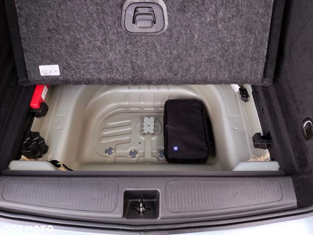 Opel Astra - 26