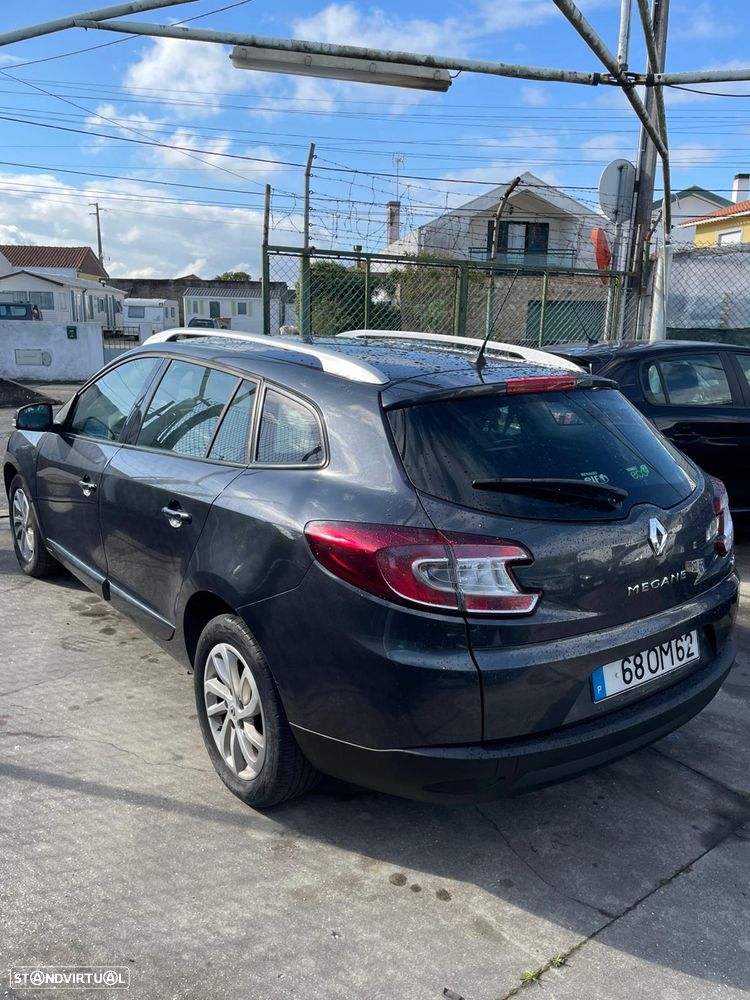 Renault Mégane Sport Tourer 1.5 dCi Confort SS - 5