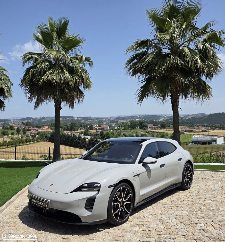 Porsche Taycan Sport Turismo - 20