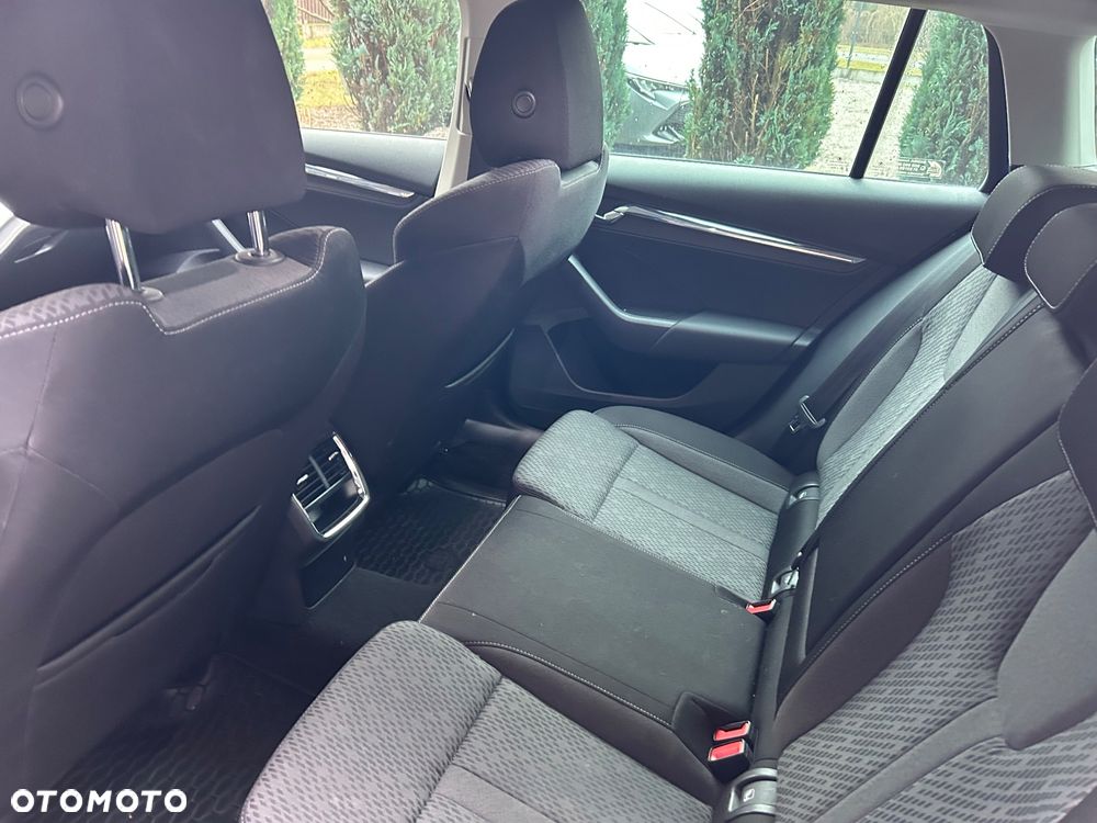 Skoda Octavia 1.5 TSI GPF ACT Style DSG - 20