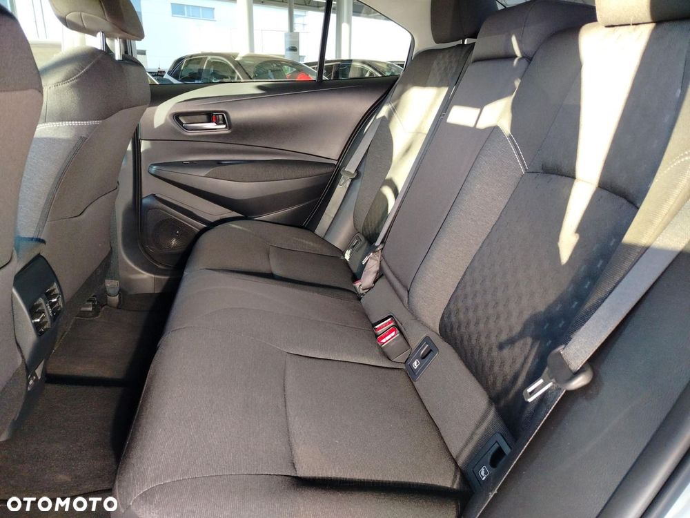 Toyota Corolla 1.8 Hybrid Style - 13