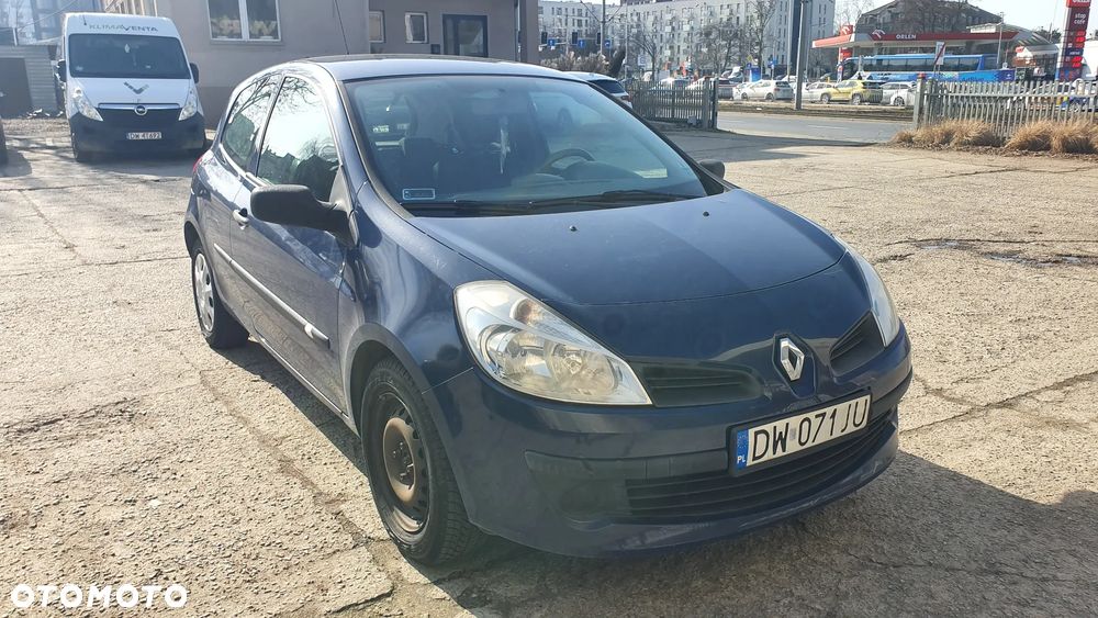 Renault Clio 1.2 16V All Inclusive - 17