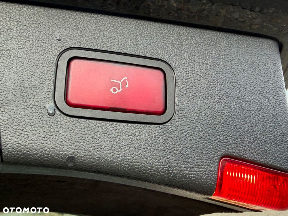 Mercedes-Benz Klasa E - 10