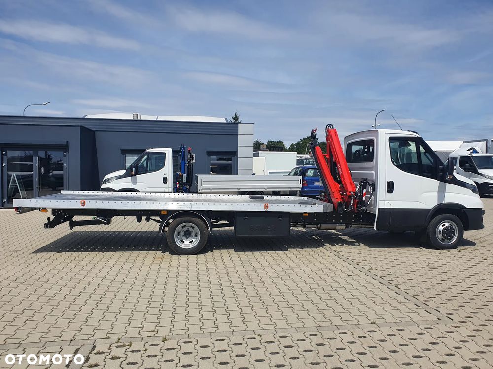 Iveco 50c18 HDS (żuraw 9,6m). Zestaw do okien, szkła, kamienia, dekarski - 4