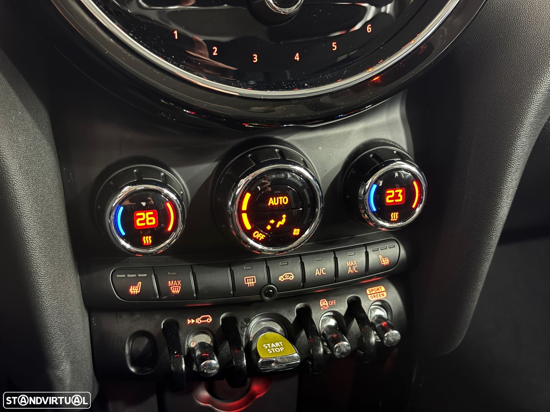 MINI 3 Portas Cooper SE - 30