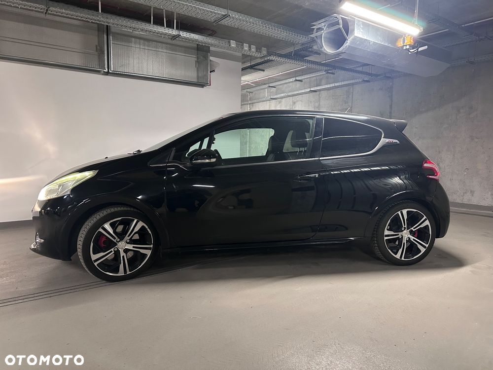 Peugeot 208 1.6 THP GTi - 5