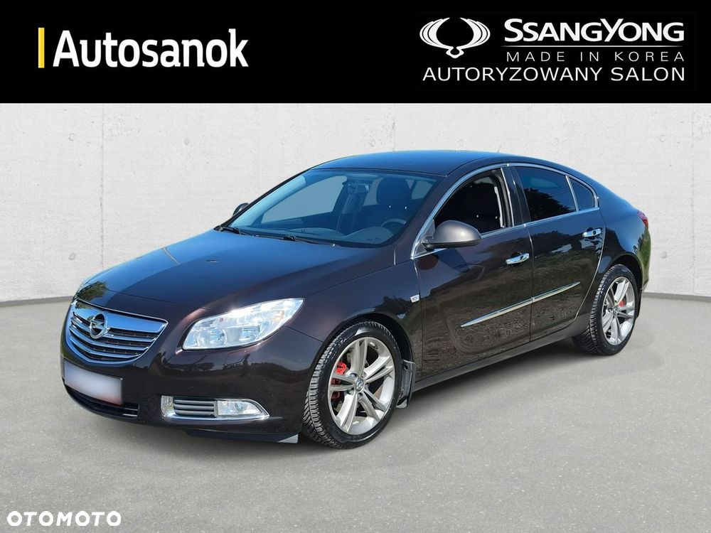 Opel Insignia - 1