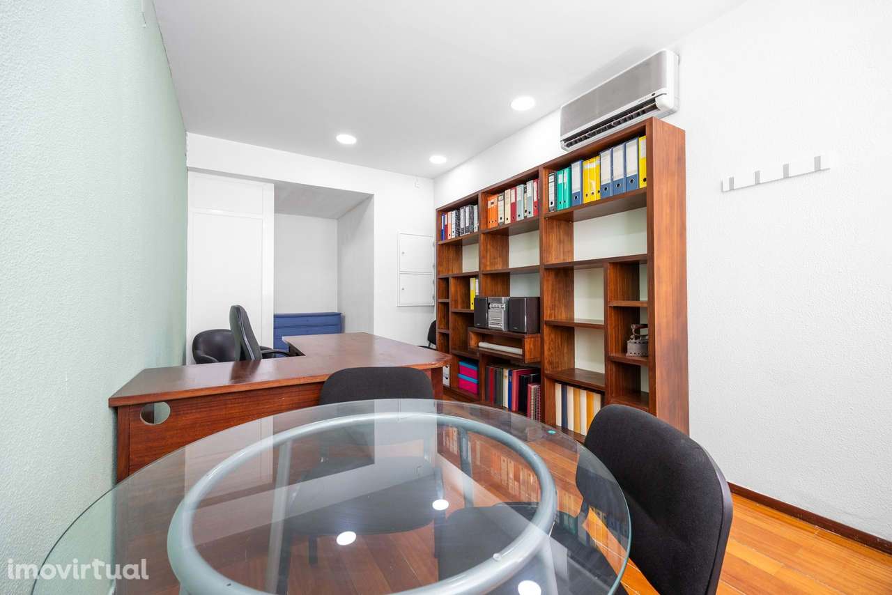 Loja no Bairro dos Atores | Areeiro, Lisboa - Grande imagem: 4/25