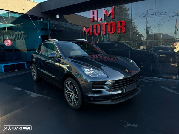 Porsche Macan Standard