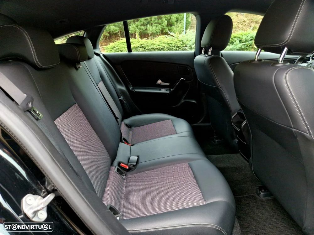 Mercedes-Benz CLA 180 - 12