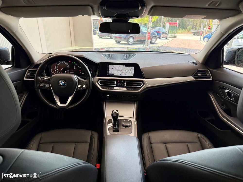BMW 318 d Aut. Luxury Line - 15