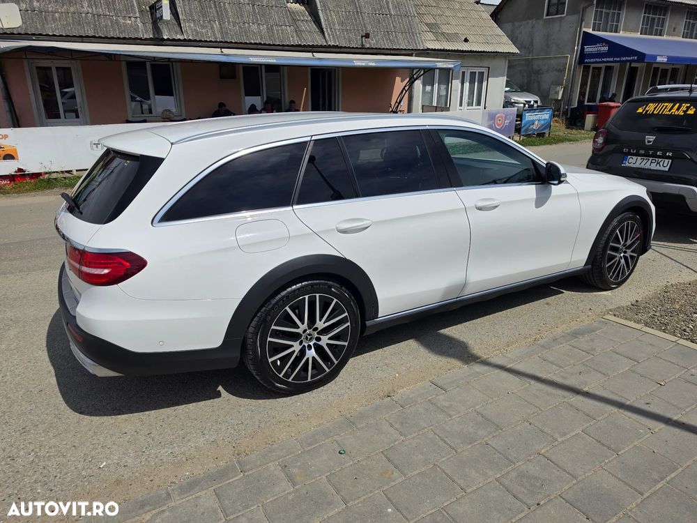 Mercedes-Benz E 220 d 4Matic All-Terrain 9G-TRONIC Avantgarde - 2