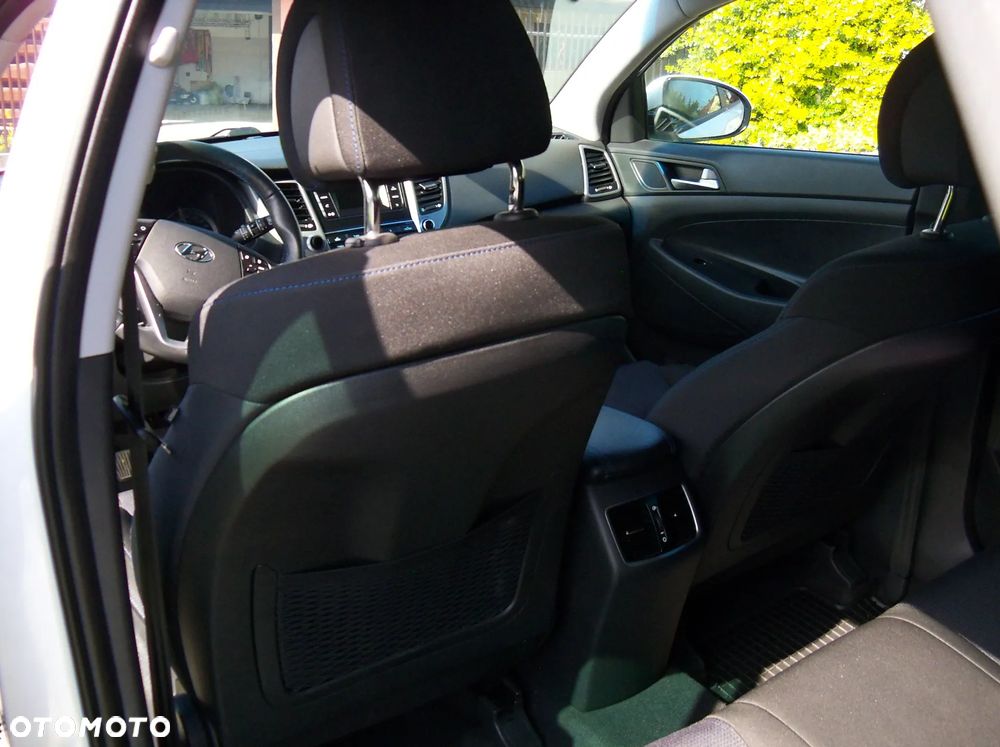 Hyundai Tucson 1.6 T-GDI Comfort 4WD - 12