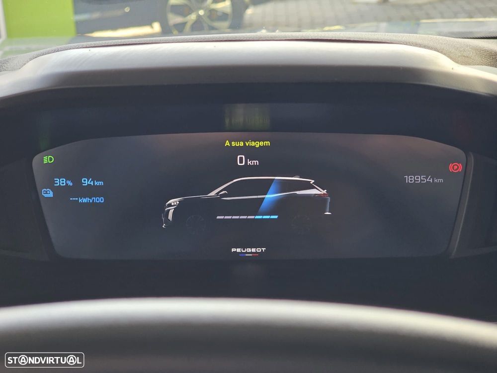 Peugeot e-2008 50 kWh Allure - 14