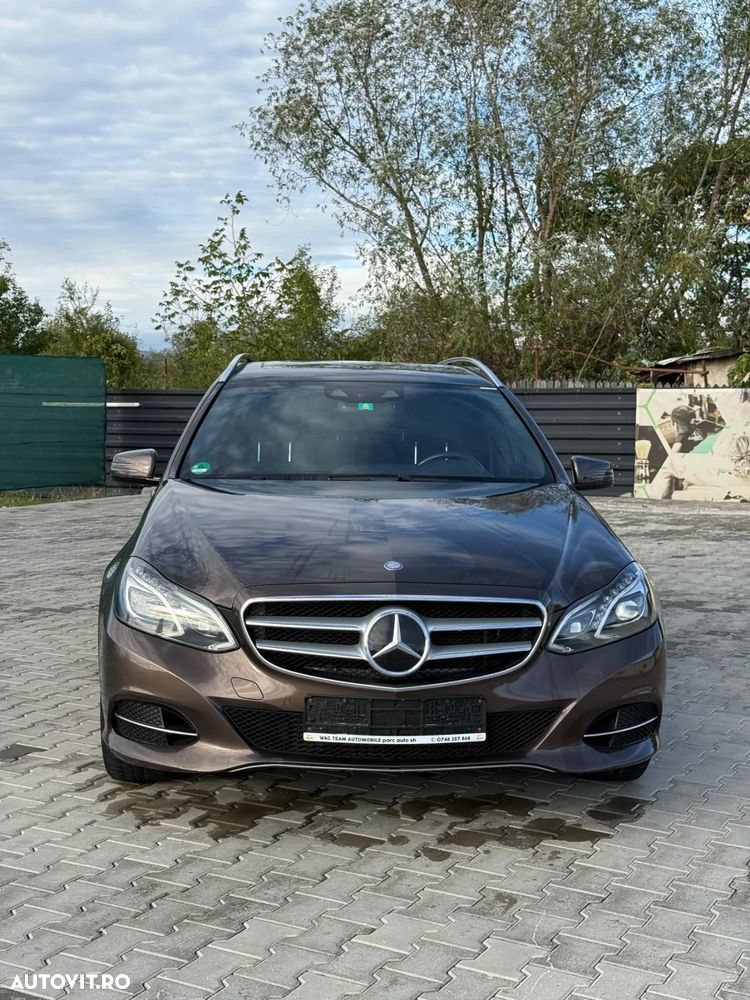 Mercedes-Benz E 300 T BlueTEC HYBRID 7G-TRONIC Avantgarde - 2