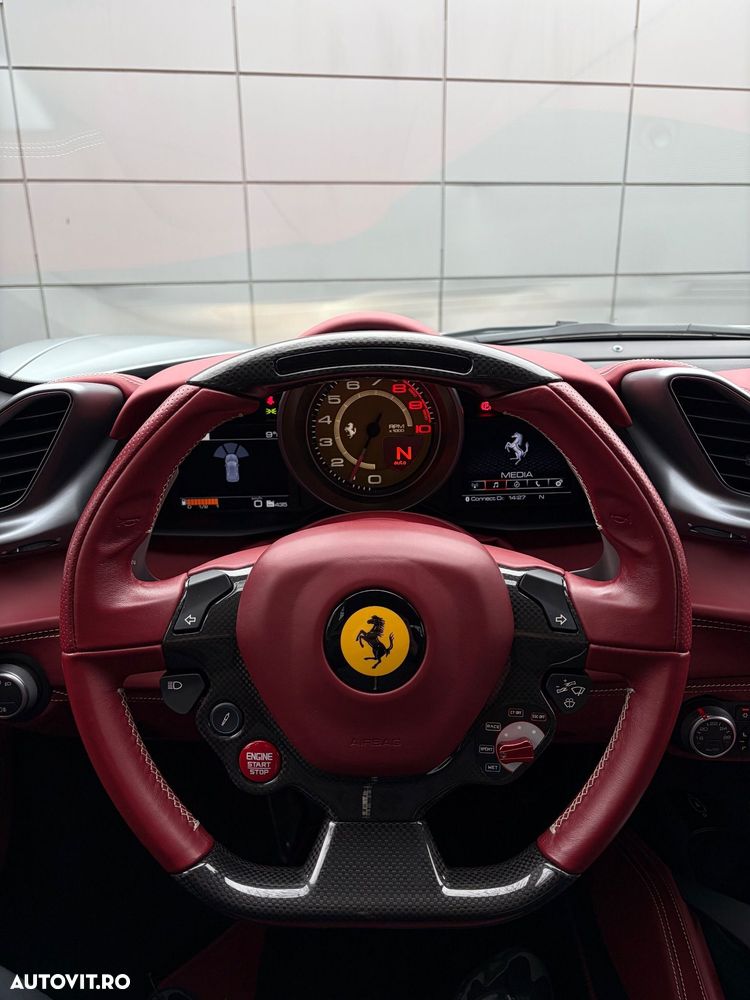 Ferrari 488 GTB - 2
