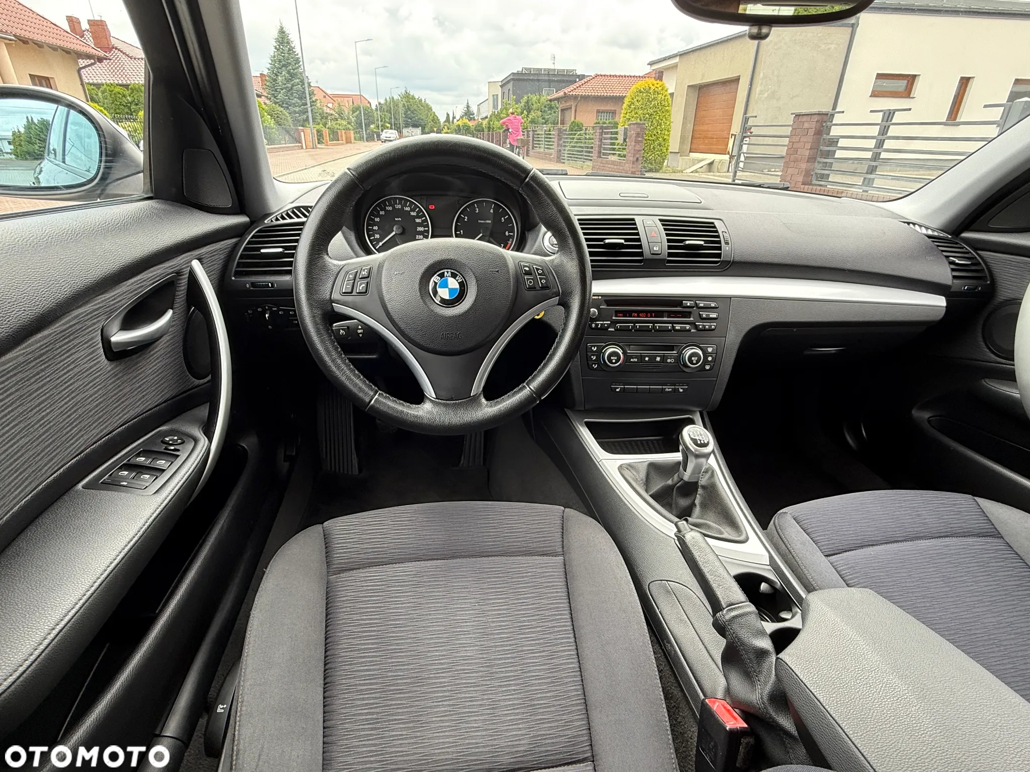 BMW Seria 1 116i - 15