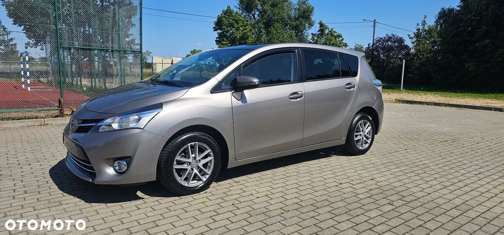 Toyota Verso 1.6 D-4D 7-Sitzer Start/Stop Skyview Edition - 1