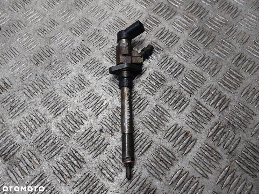 WTRYSK WTRYSKIWACZ VOLVO V50 I 2.0 D 9647247280 - 1