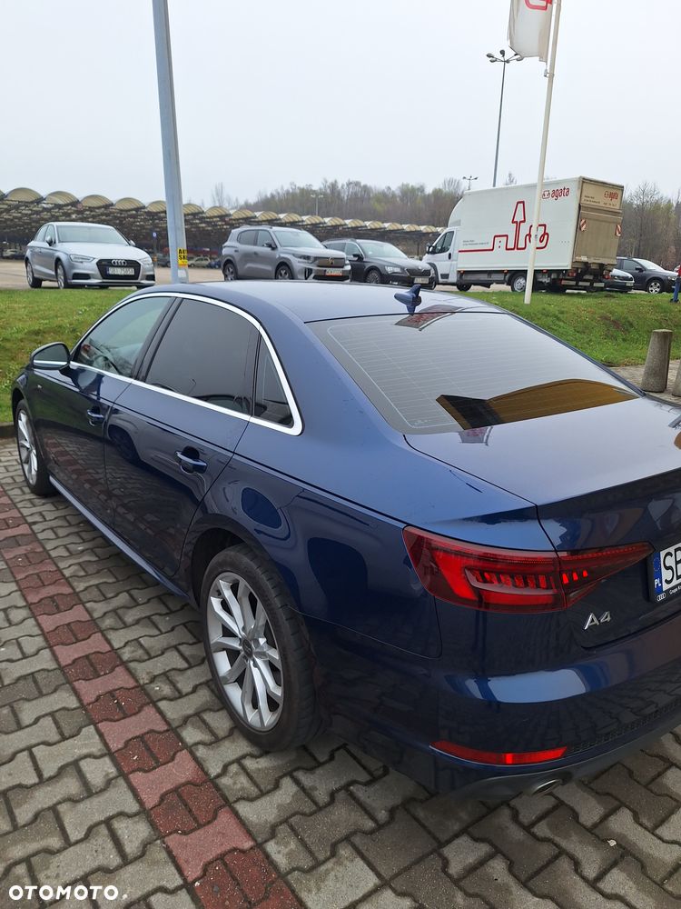 Audi A4 Limousine - 10