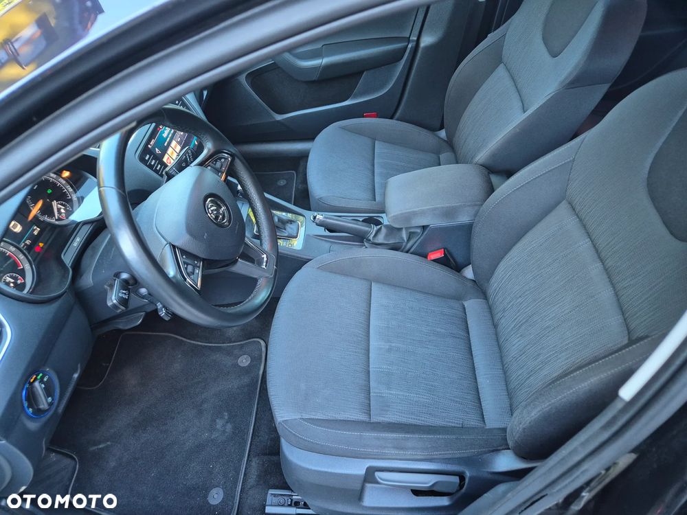 Skoda Octavia 1.6 TDI DSG Drive - 3