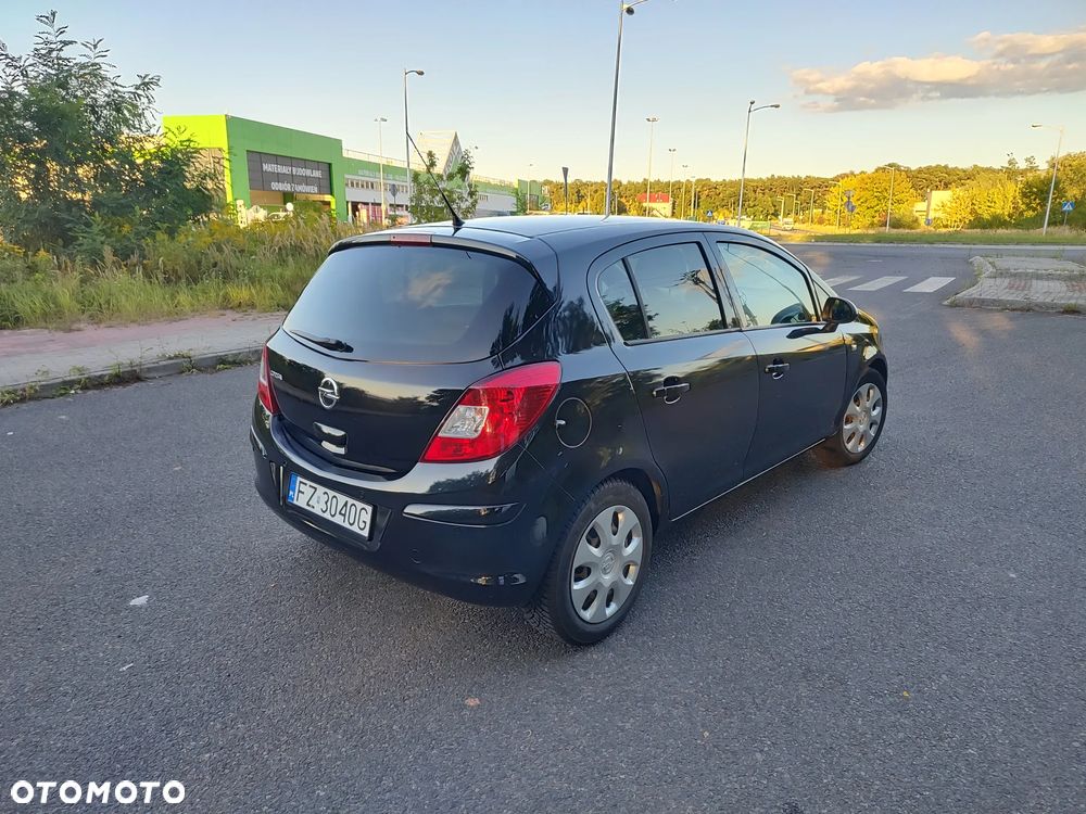 Opel Corsa 1.4 16V Graphite - 3