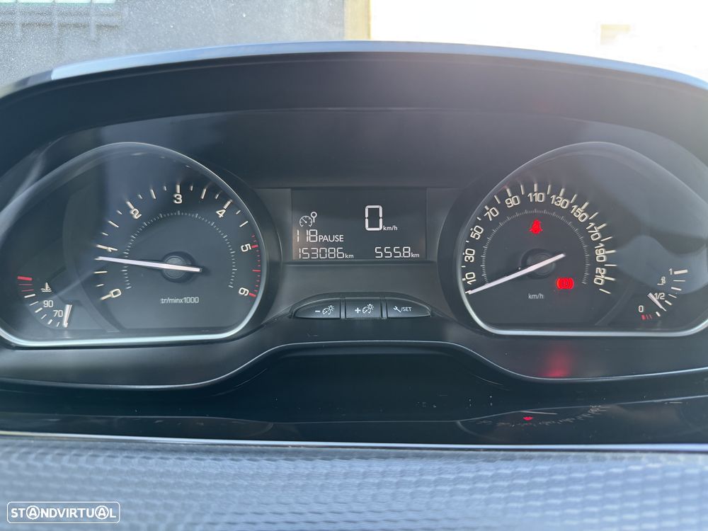 Peugeot 208 1.6 BlueHDi Active - 14