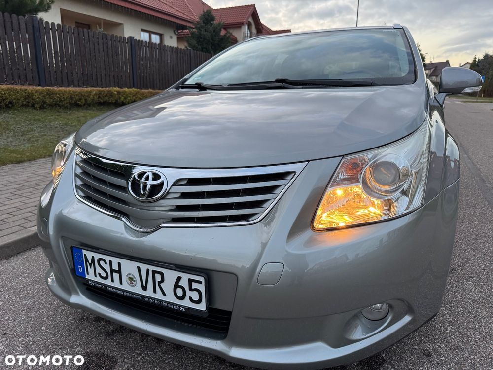 Toyota Avensis 2.0 D-4D Sol Premium - 29