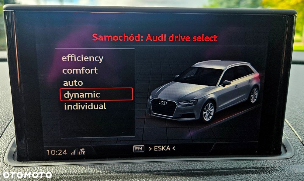 Audi A3 Sportback 2.0 TDI (clean diesel) S tronic S line Sportpaket - 26
