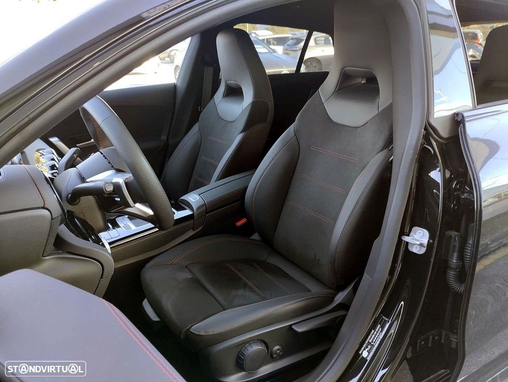 Mercedes-Benz CLA 250 e Shooting Brake AMG Line - 6