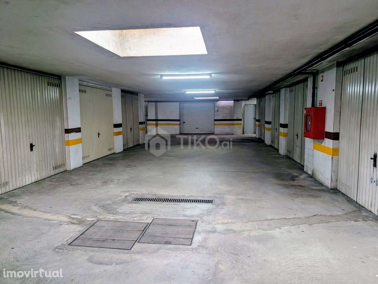 Garagem/Armazém 63 m² – Espaçosa, versátil e rara em Camarate - Grande imagem: 4/23