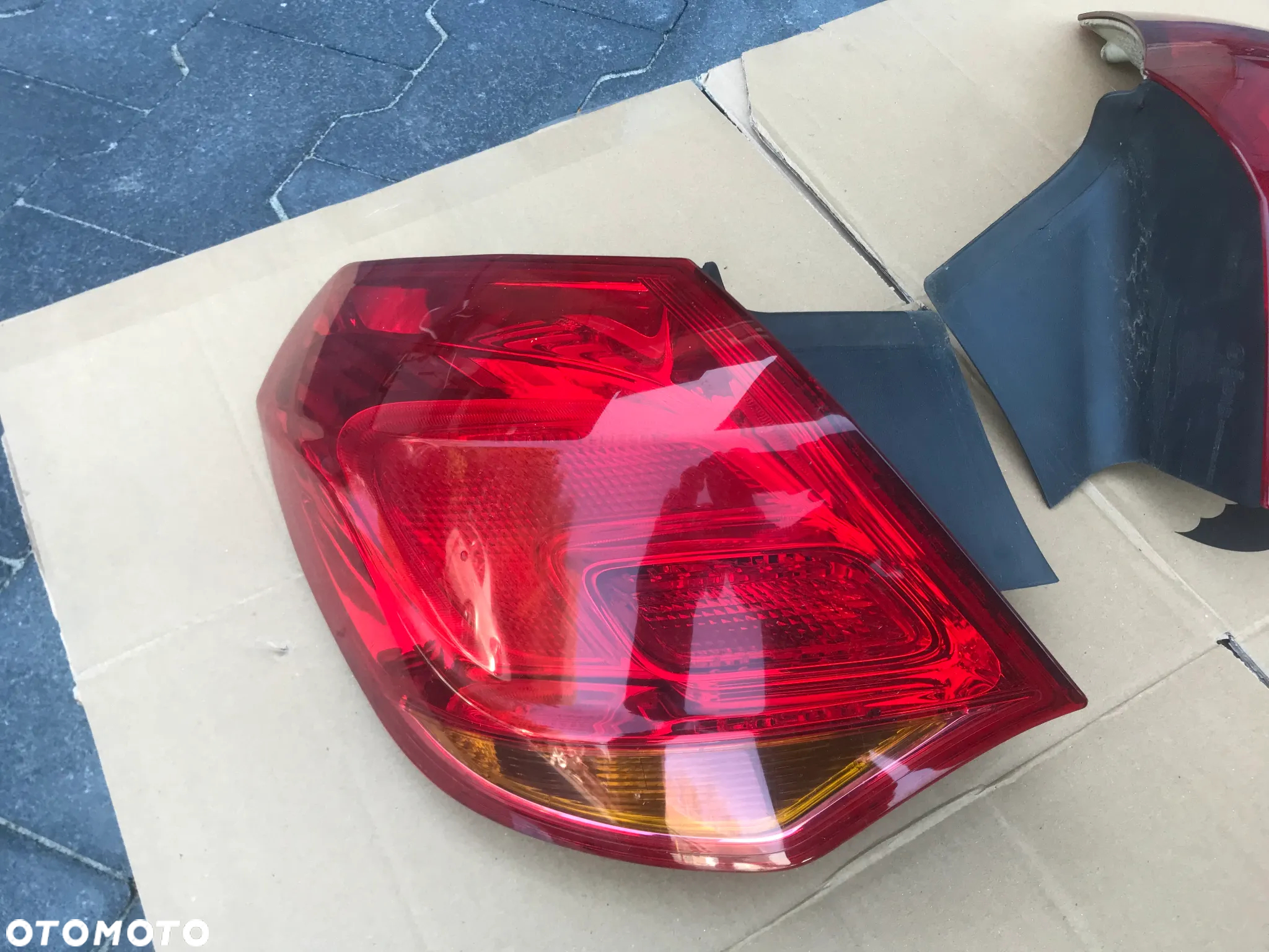 Opel Astra J 09-12 Lampa Tył Tylna Prawa Lewa HB - 3