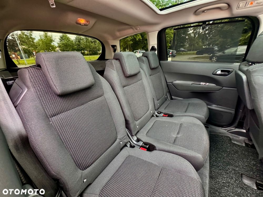 Peugeot 5008 HDI FAP 115 Family - 9