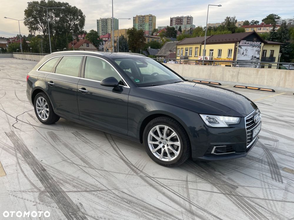 Audi A4 Avant 2.0 TDI ultra S tronic design - 4