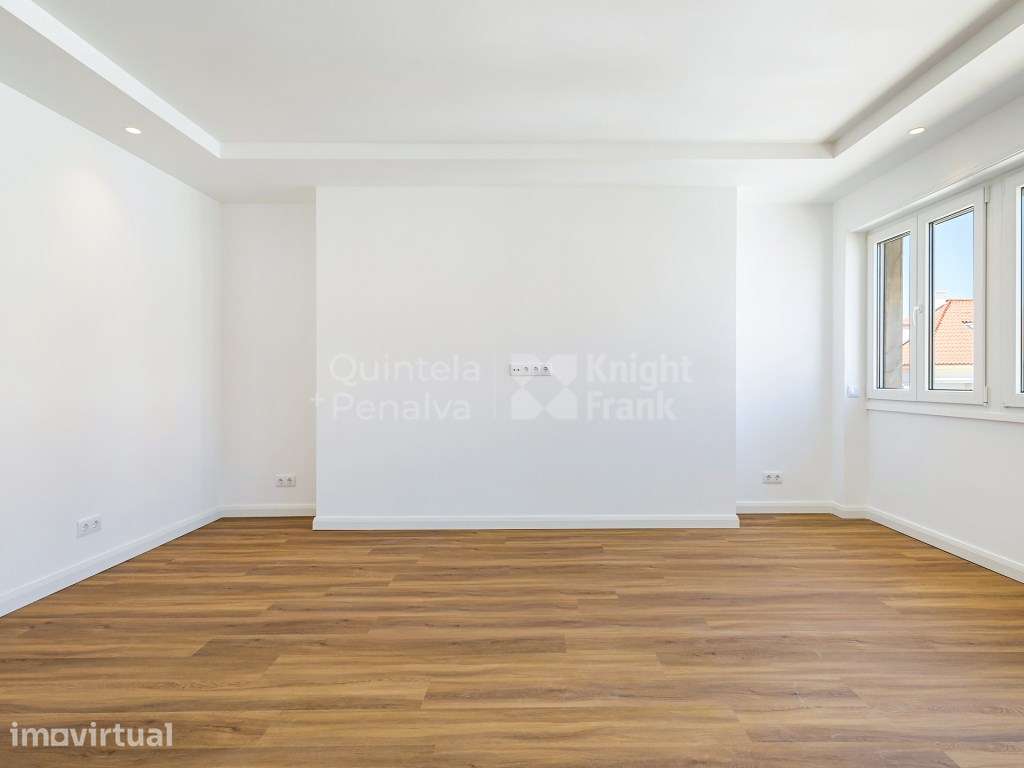 Apartamento T2 para arrendar, sem móveis, na Estrela - Grande imagem: 4/24