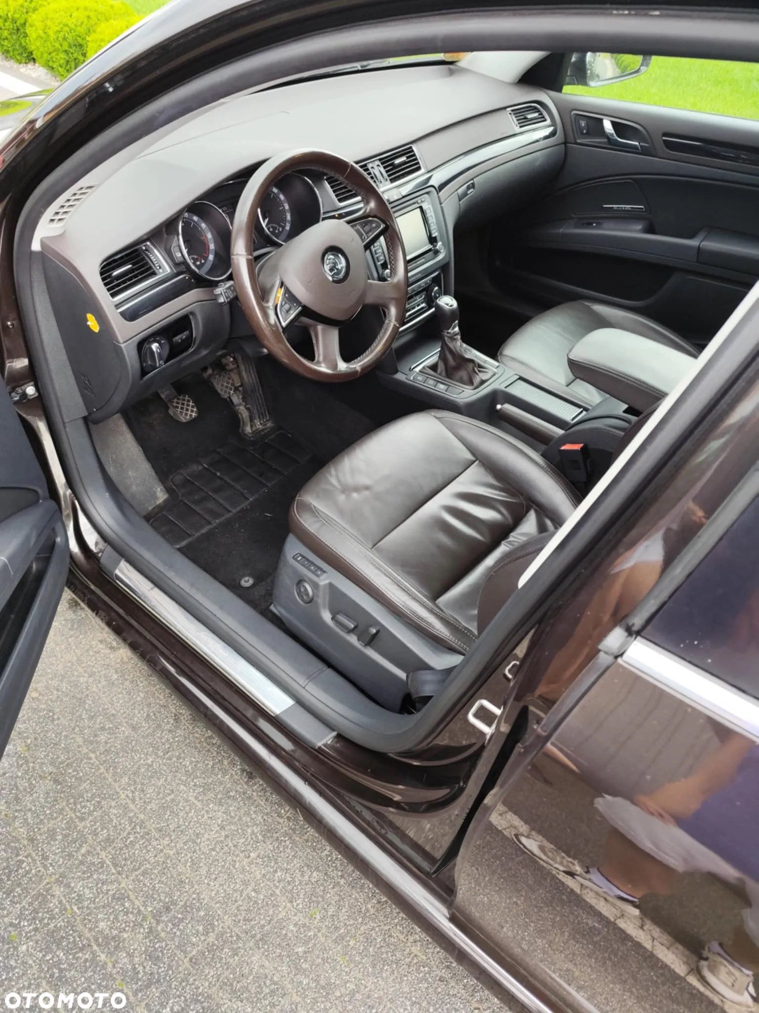 Skoda Superb Combi 2.0 TDI L&K - 7