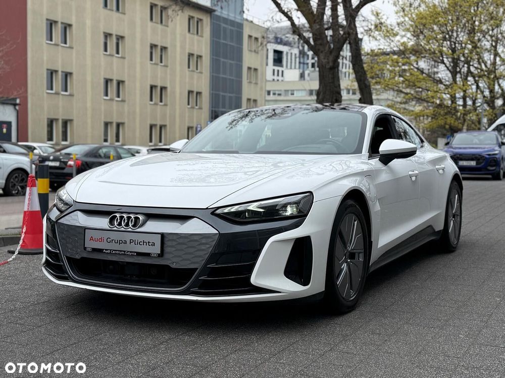 Audi e-tron GT - 9