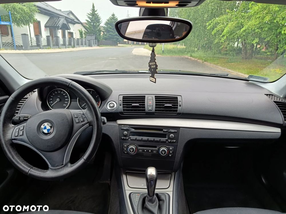 BMW Seria 1 118d DPF - 11