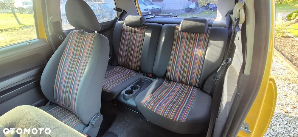 Volkswagen Fox - 4