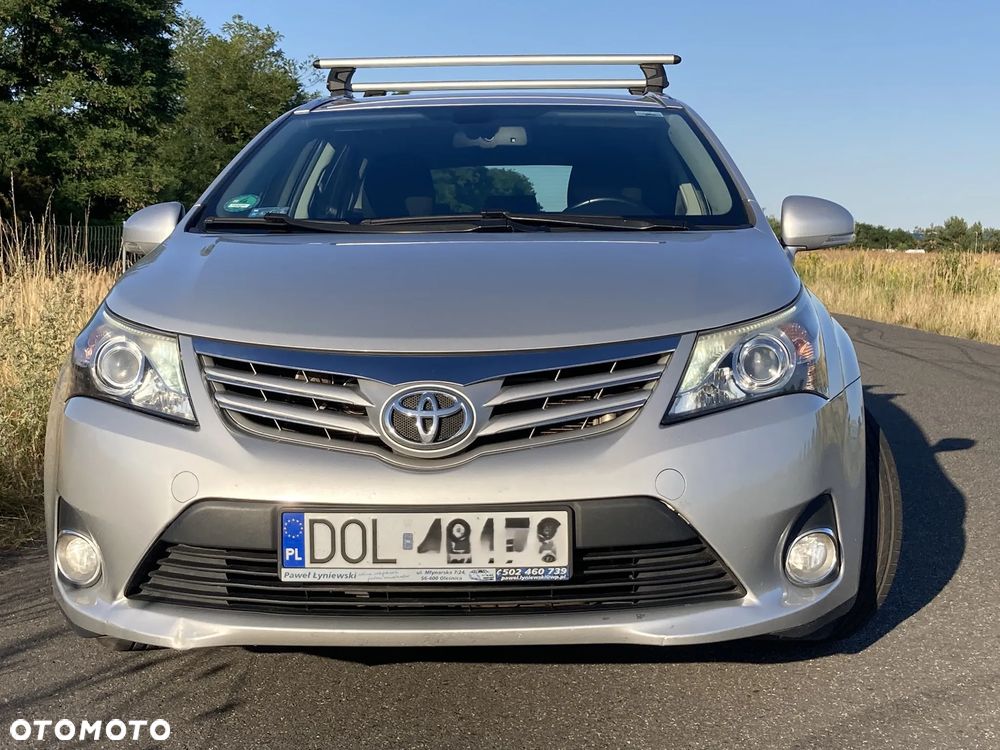 Toyota Avensis - 5