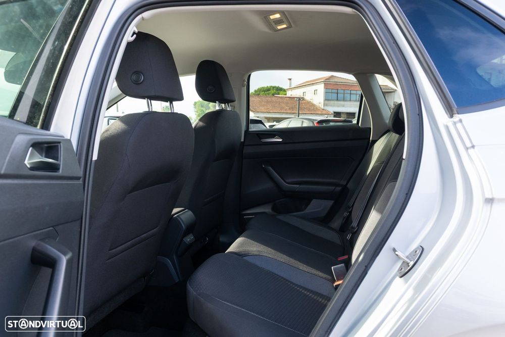 VW Polo 1.0 TSI Life DSG - 12