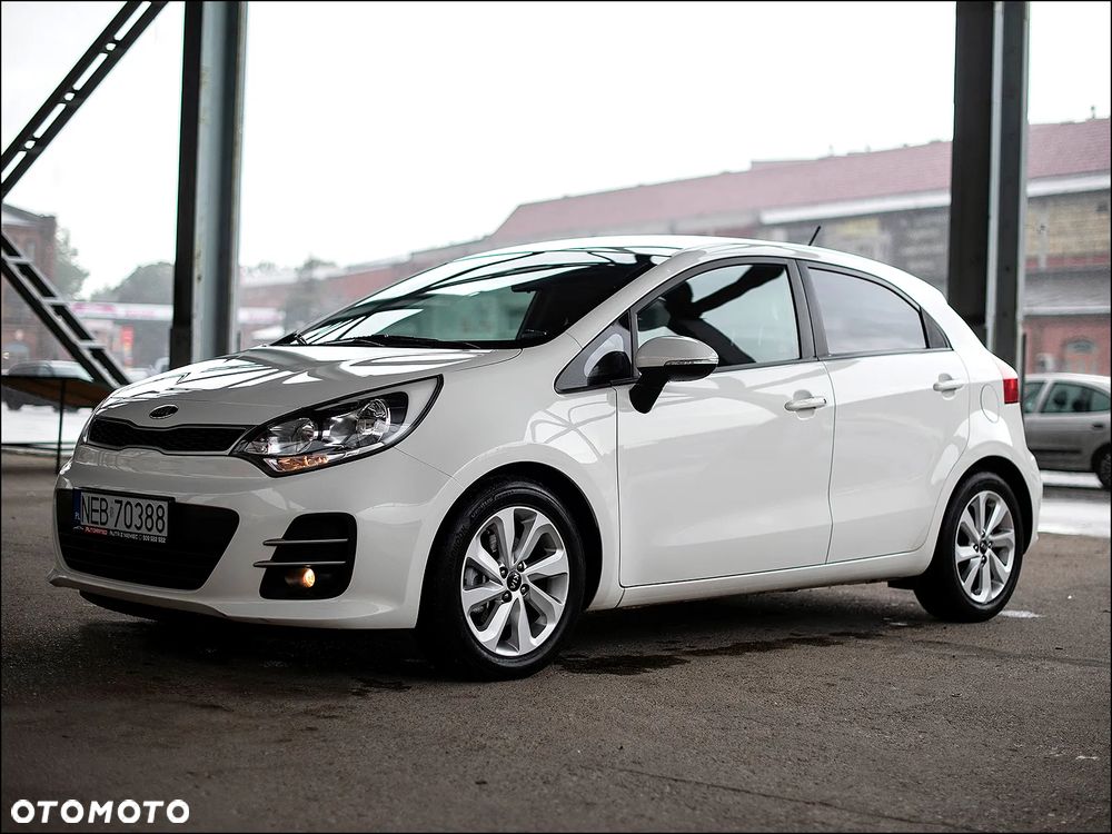 Kia Rio 1.2 Dream Team Edition - 6